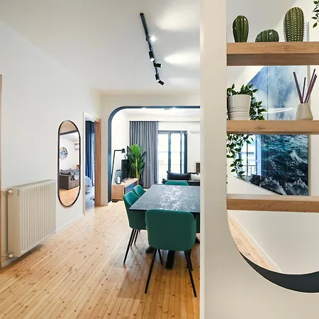 Life #unique In Heart Tessalónica