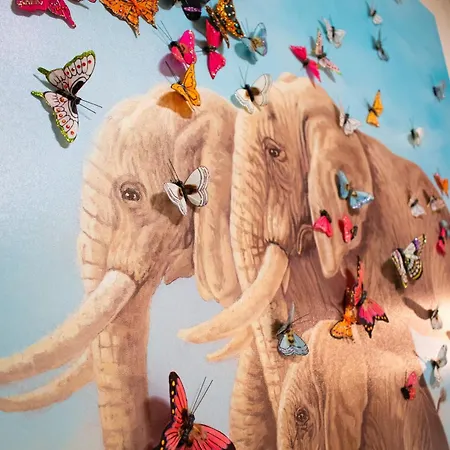 Life #unique In Heart Salonic